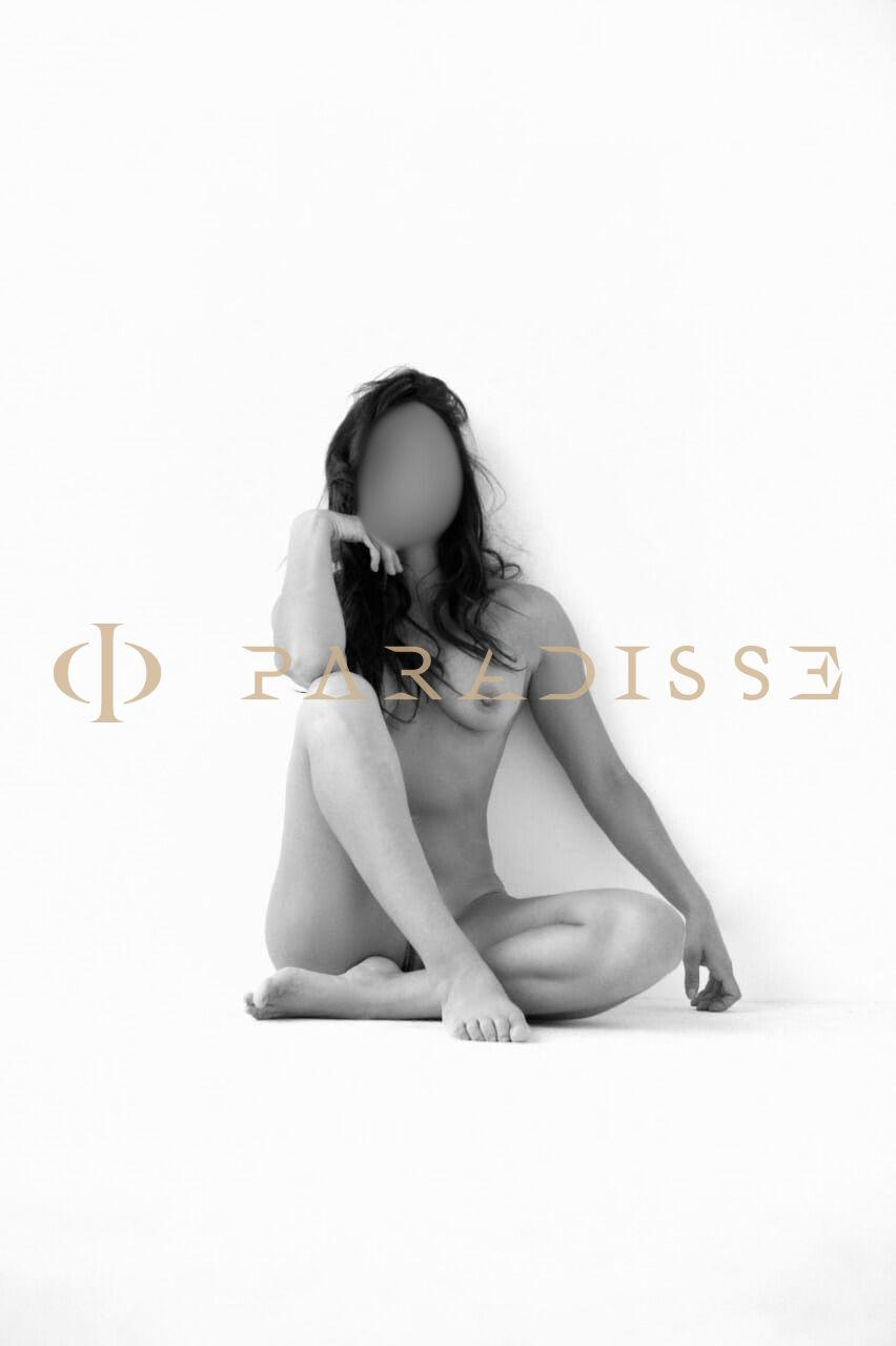 Escorts VIP Paradisse - Ursula